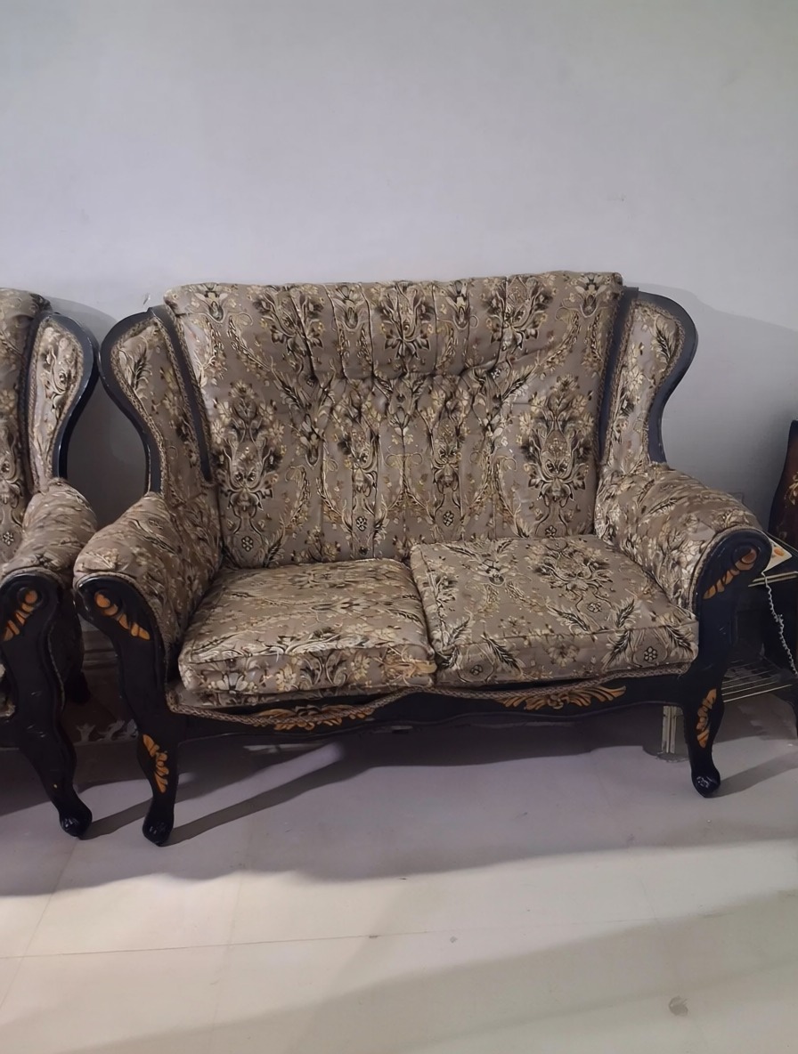 مبل ۷ نفره